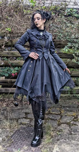 Gothic - Structural: Jo