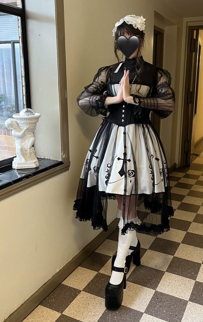 Gothic - MMM: verity